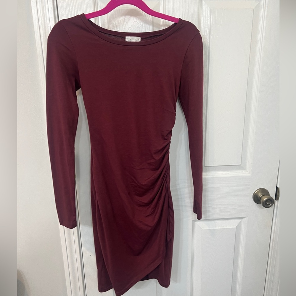 Leith from Nordstrom dress, worn twice. Body-con style, figure flattering. XS